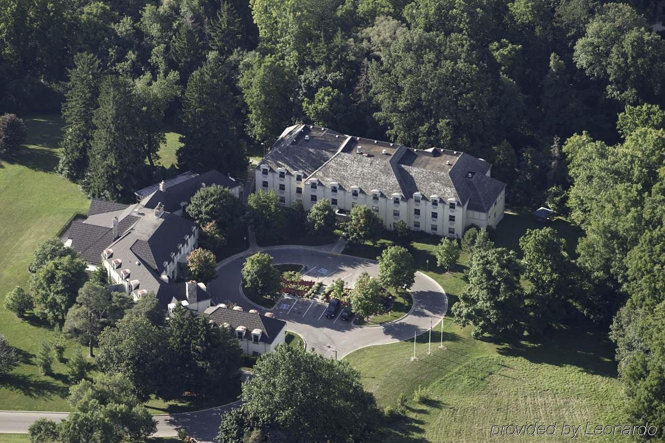 The Windermere Manor Hotel & Conference Center Londra Dış mekan fotoğraf